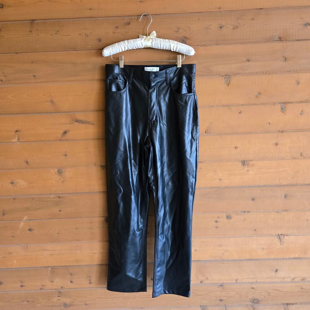 Abercrombie & Fitch Pant 90's Straight Ultra High Rise Vegan Leather 30 Black 10 - Picture 2 of 5